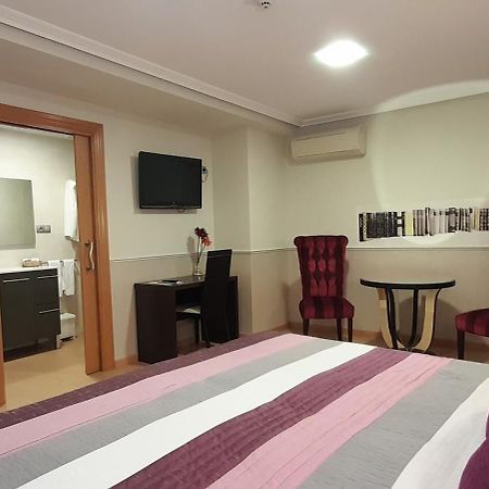 Hostal El Lechuguero Cascante ภายนอก รูปภาพ