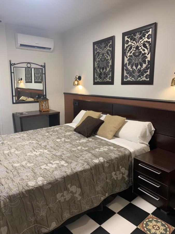 Hostal El Lechuguero Cascante ภายนอก รูปภาพ
