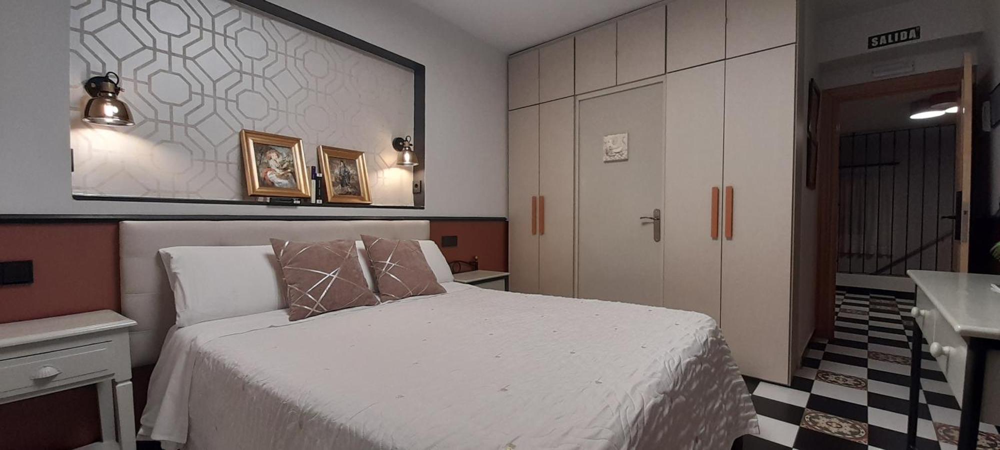 Hostal El Lechuguero Cascante ภายนอก รูปภาพ