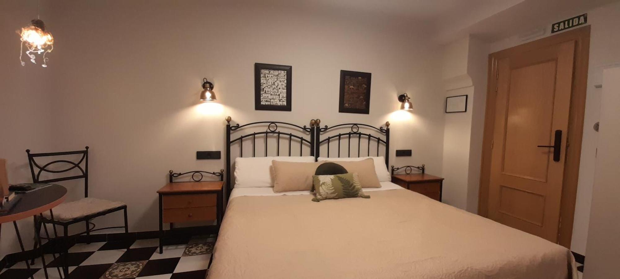 Hostal El Lechuguero Cascante ภายนอก รูปภาพ