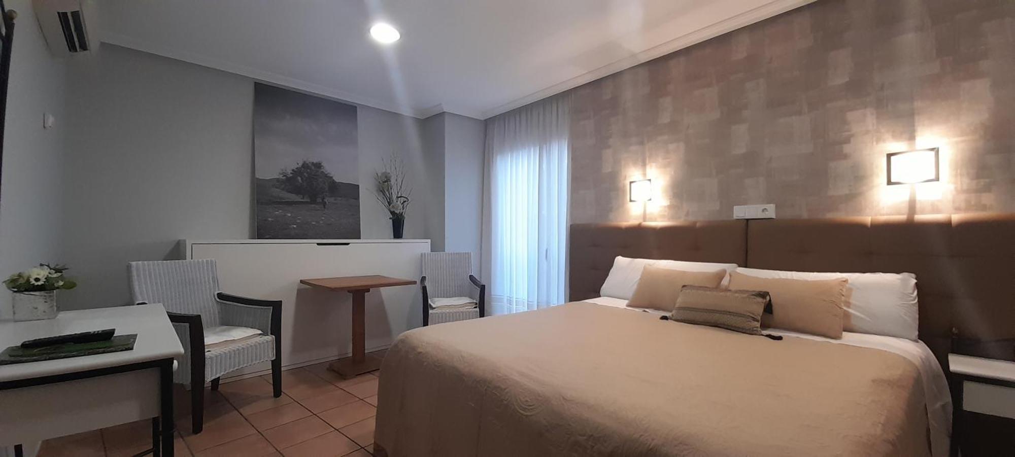 Hostal El Lechuguero Cascante ภายนอก รูปภาพ
