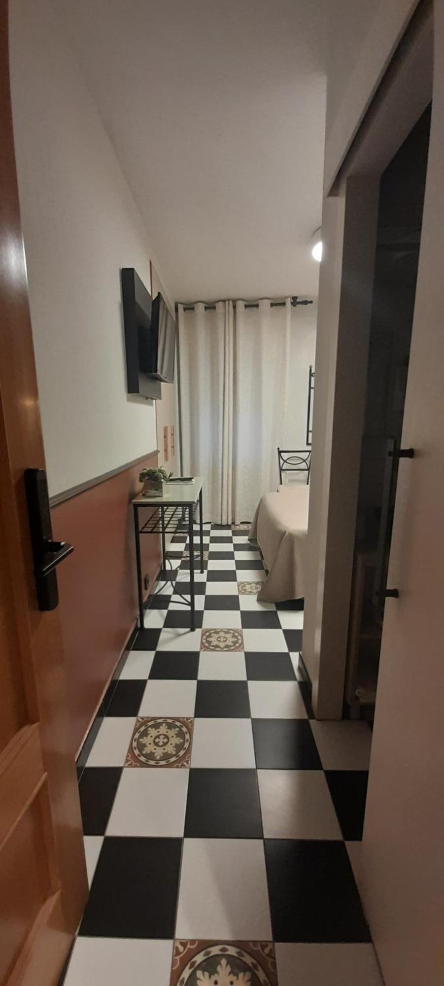 Hostal El Lechuguero Cascante ภายนอก รูปภาพ