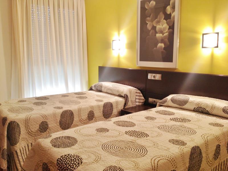 Hostal El Lechuguero Cascante ภายนอก รูปภาพ
