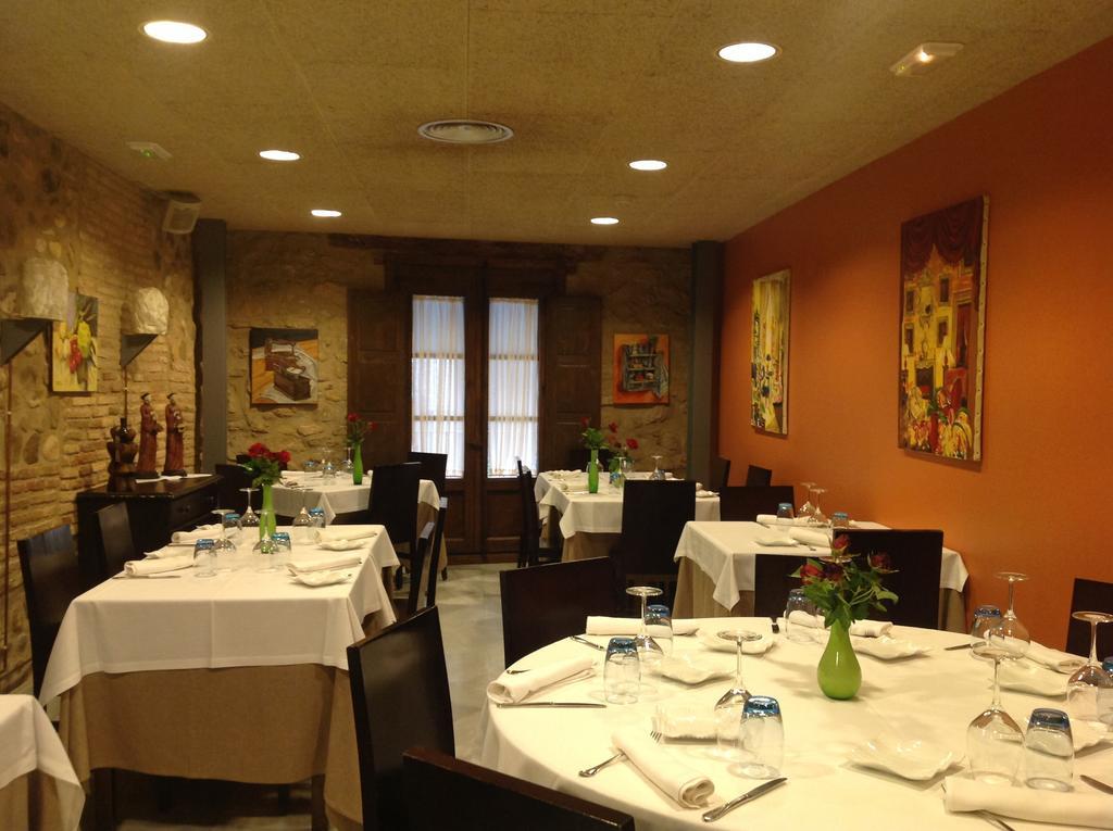 Hostal El Lechuguero Cascante ภายนอก รูปภาพ