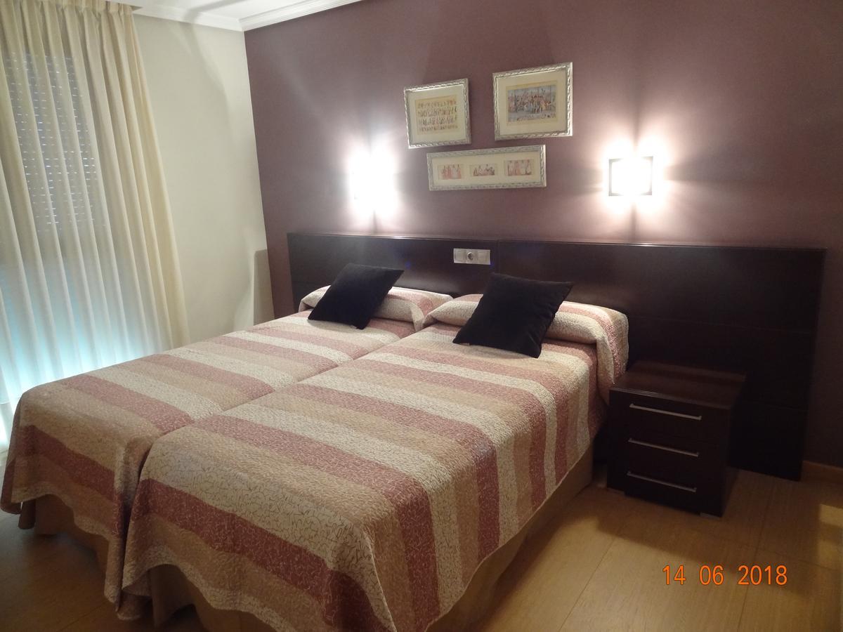 Hostal El Lechuguero Cascante ภายนอก รูปภาพ