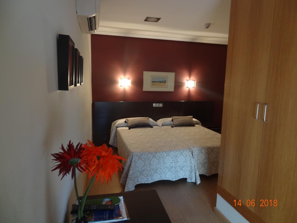 Hostal El Lechuguero Cascante ภายนอก รูปภาพ