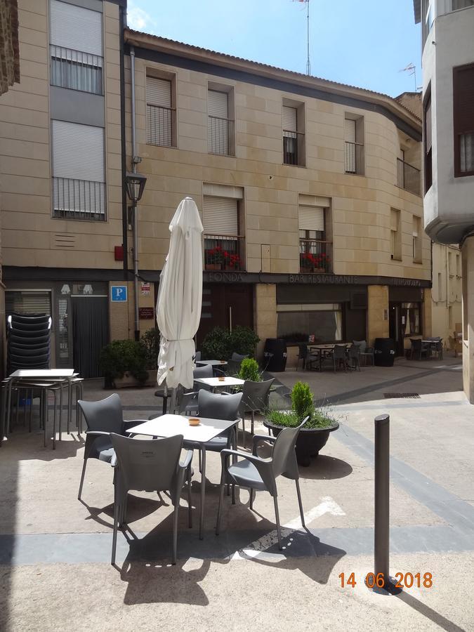 Hostal El Lechuguero Cascante ภายนอก รูปภาพ